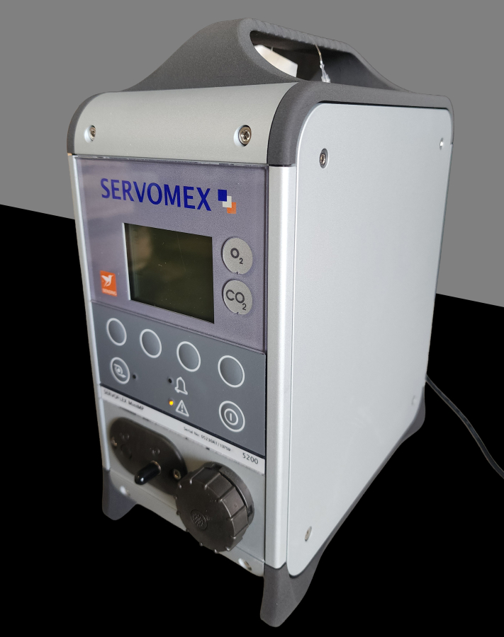 Servomex Model SERVOFLEX MiniMP 5200 Portable 02/CO2 Gas Analyzer; S/N# 05230A1/13759, photo 1 of 15