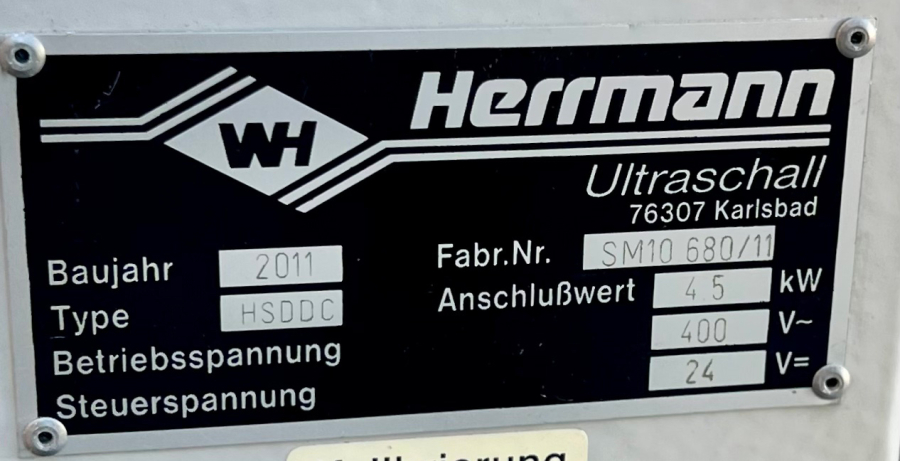 Pair of Herrmann HSDDC 4.5kW 20kHz Ultraschall Ultrasonic Welding Machines; S/N SM11010/12, 0680/11, photo 22 of 31