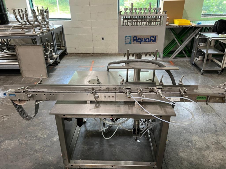 Perry Industries TPLF-8 AquaFil 8-Head In-Line Liquid Filling Machine Conveyor System, photo 3 of 17