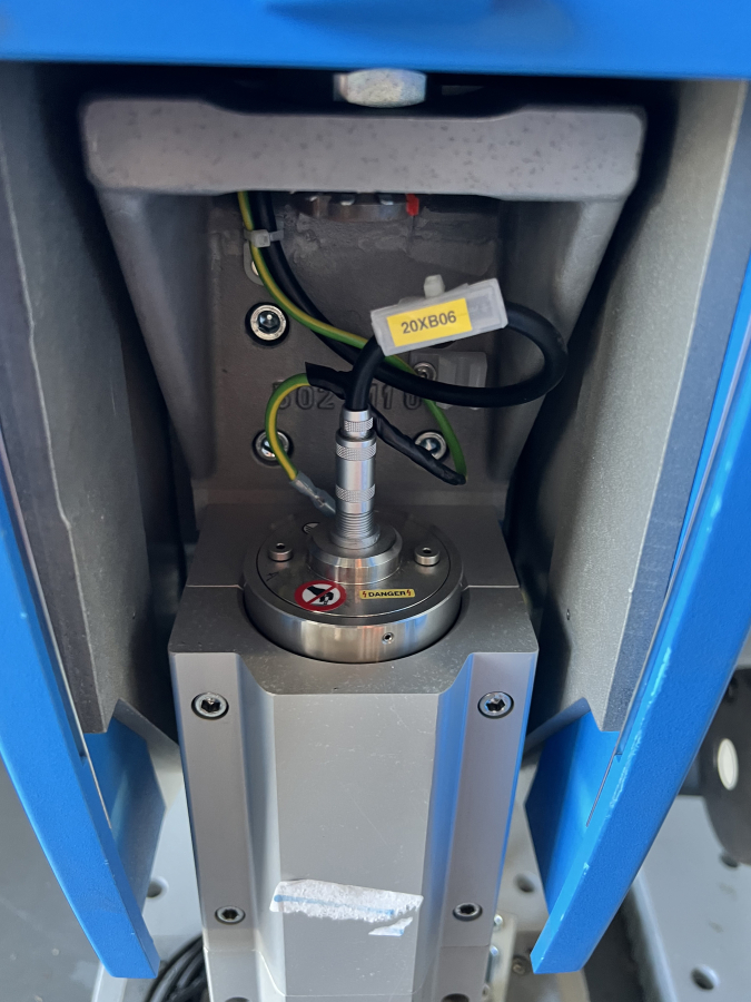 Pair of Herrmann HSDDC 4.5kW 20kHz Ultraschall Ultrasonic Welding Machines; S/N SM11010/12, 0680/11, photo 23 of 31