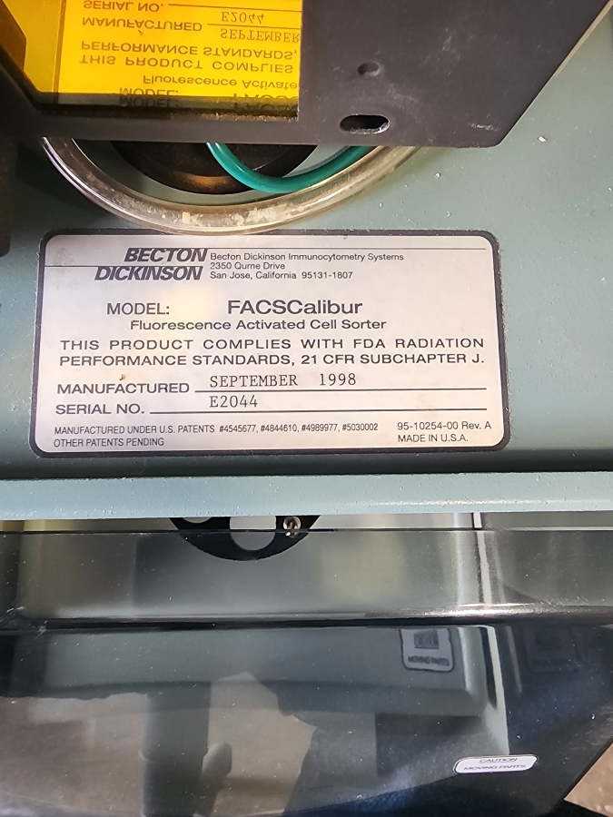 Becton Dickinson FACSCalibur Flow Cytometer w/ FACSFlow, HTS,  SN:E2044, photo 16 of 20