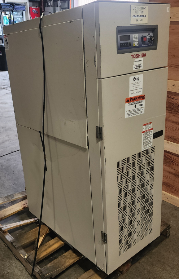 Toshiba G8000 15kVA 3-Phase UPS, 208V In/Out, Type C42F3F150XAMBN, Internal Batteries; S/N 071004084, photo 3 of 11