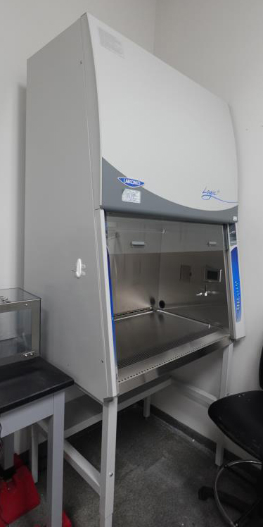 Labconco 302311000 3 ft Class II Type A2 Biosafety Cabinet with Stand, photo 1 of 19