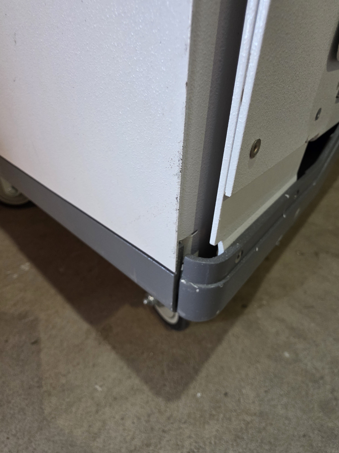 IntelliCyt iQue Screener for PARTS/REPAIR; SN:0033, photo 16 of 31