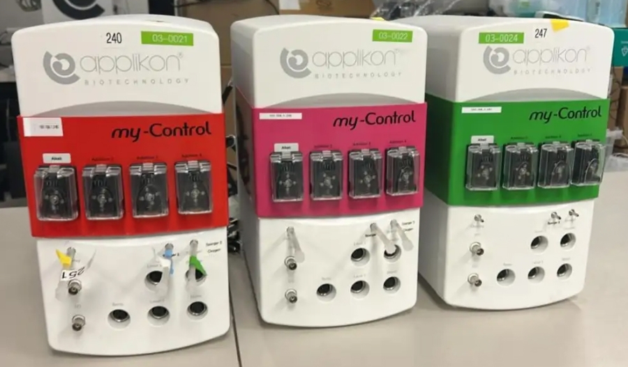 Getinge Applikon Biotechnology my-Control Bioreactor Controller — Part No. Z310210012, Year 2020 ; SN:A170616-2000255/260/264/269/273, photo 7 of 20
