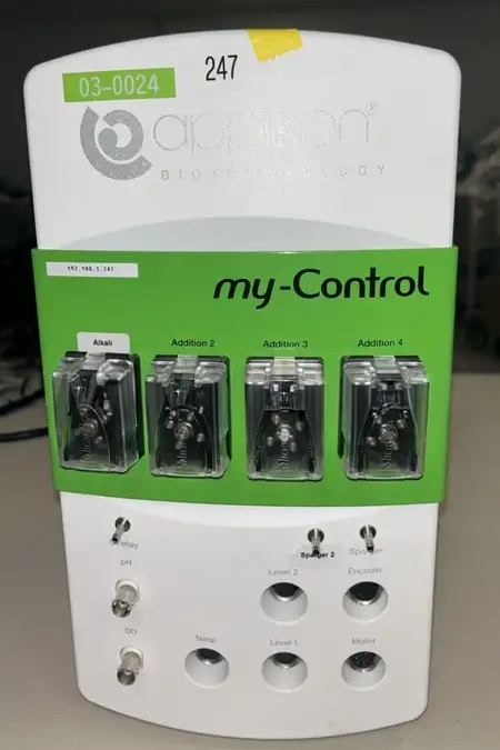 Getinge Applikon Biotechnology my-Control Bioreactor Controller Z310210012 (2020) Green [03-0024] - Custom Config: Manual needle valve on O₂ channel, overlay gas configured; SN: A170616-2000272, photo 4 of 5