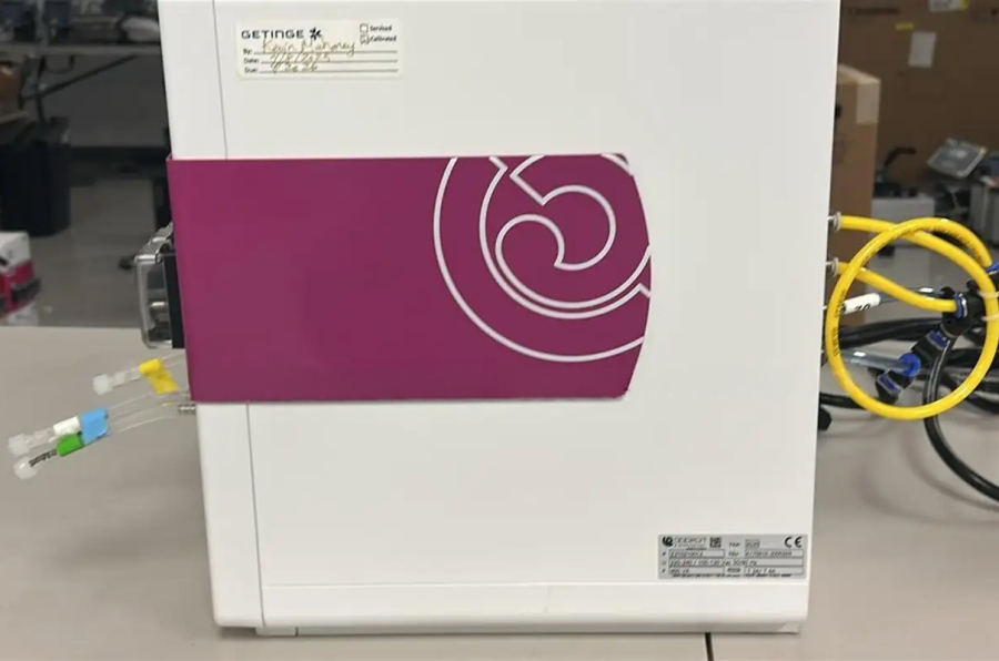 Getinge Applikon Biotechnology my-Control Bioreactor Controller Z310210012 (2020) Magenta [03-0025] - Custom Config: Dual O₂ gas (500 + 50 mL/min) for fine DO control; SN: A170616-2000266, photo 4 of 4