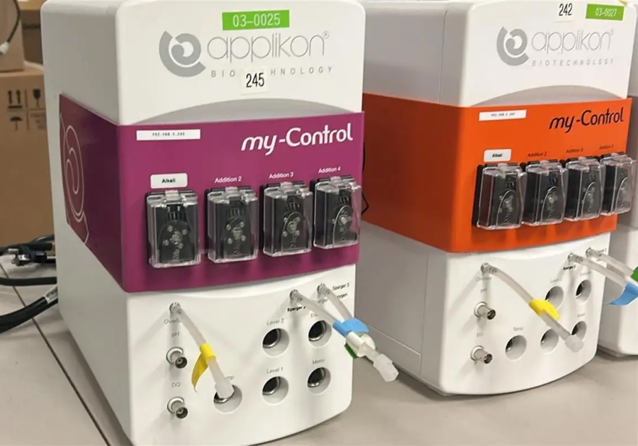 Getinge Applikon Biotechnology my-Control Bioreactor Controller — Part No. Z310210012, Year 2020 ; SN:A170616-2000255/260/264/269/273, photo 18 of 20