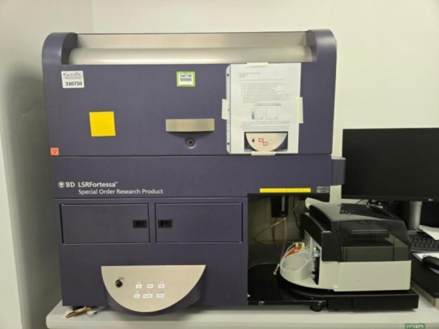 BD Biosciences LSRFortessa 647794L6 Cell Analyzer-Flow Cytometer System, 647701 HTS, HP Z230 Workstation, Fluidics Cart, ONEAC Conditioned PS; Rolling Table, photo 2 of 26