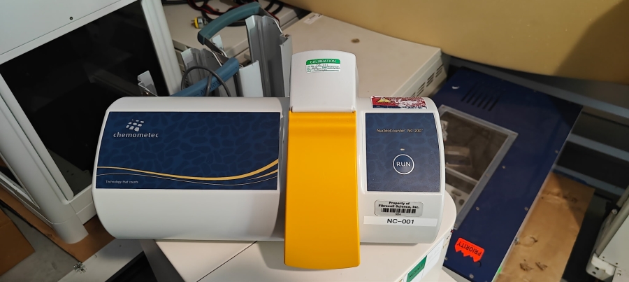 ChemoMetec NucleoCounter NC-200 Benchtop Cell Counter; S/N: 9000201101601140, photo 1 of 3
