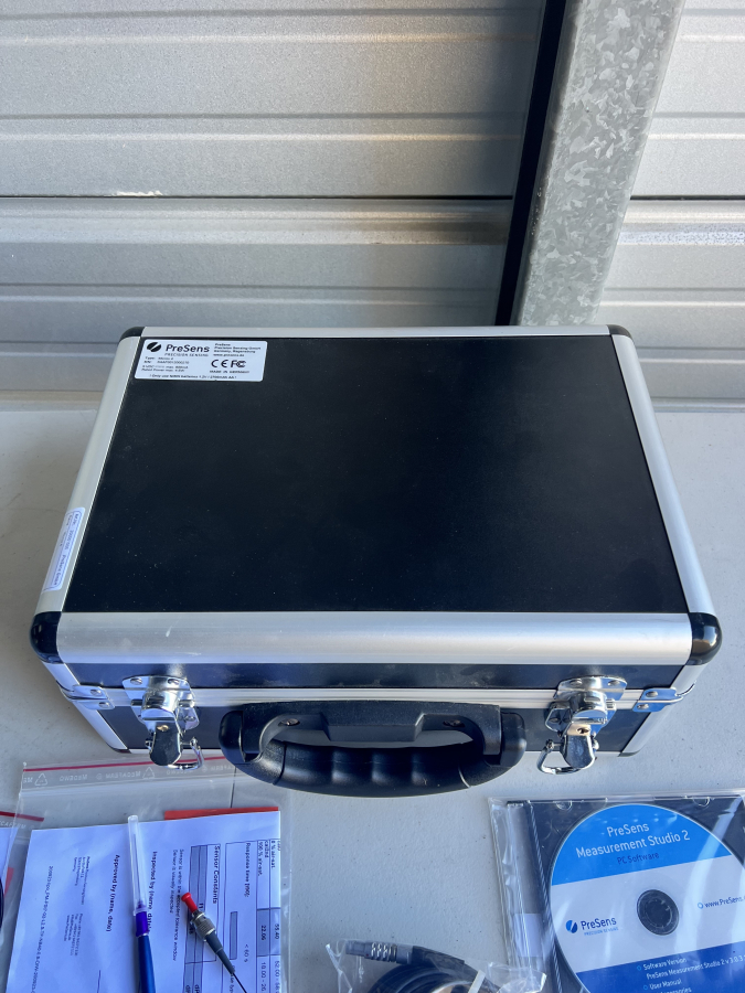 PreSens Microx 4 Portable Fiber-Optic Dissolved Oxygen Meter with PM-PSt7-02 Microsensor, Pt100 Probe, Software and Case - NEW, photo 14 of 16