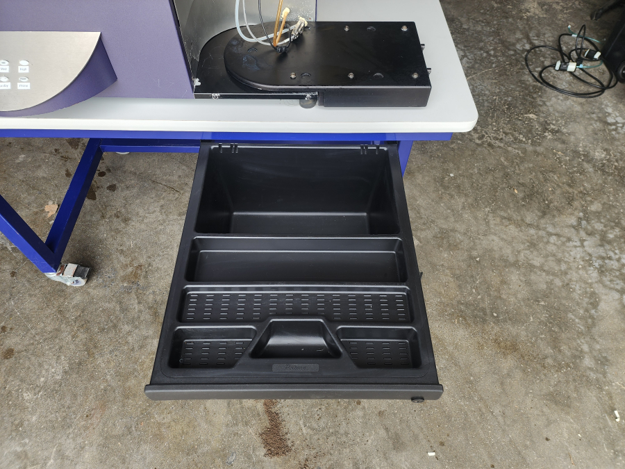 BD Biosciences LSRFortessa 647794L6 Cell Analyzer-Flow Cytometer System, 647701 HTS, HP Z230 Workstation, Fluidics Cart, ONEAC Conditioned PS; Rolling Table, photo 32 of 105