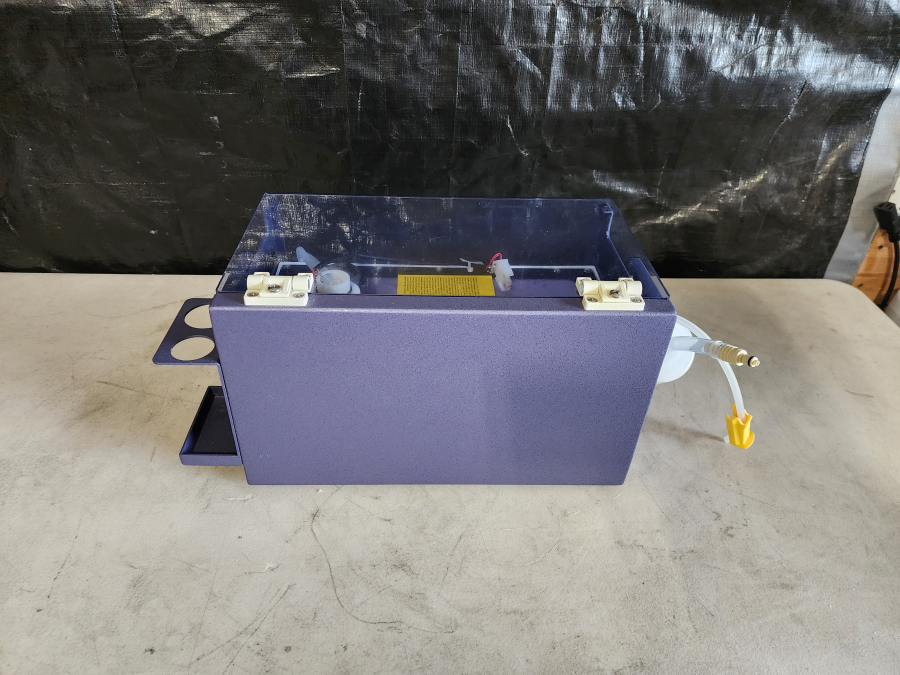 BD Biosciences LSRFortessa 647794L6 Cell Analyzer-Flow Cytometer System, 647701 HTS, HP Z230 Workstation, Fluidics Cart, ONEAC Conditioned PS; Rolling Table, photo 65 of 105