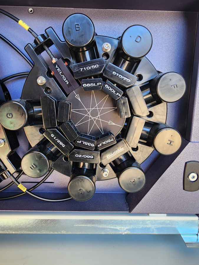 BD FACSAria SORP Cell Sorter with Fluidics Cart, Optical Filter/Mirror Sets & Accessories, photo 14 of 58