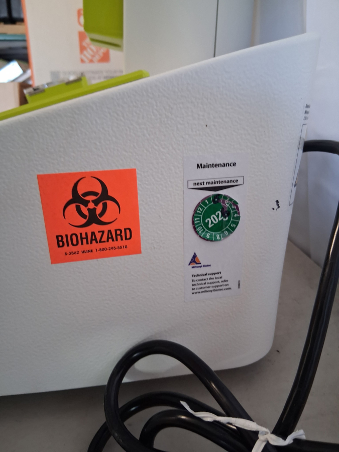 2021 Miltenyi Biotec CliniMACS Plus CS3 Magnetic Cell Separator P/N 75101 S/N 002341, photo 7 of 7