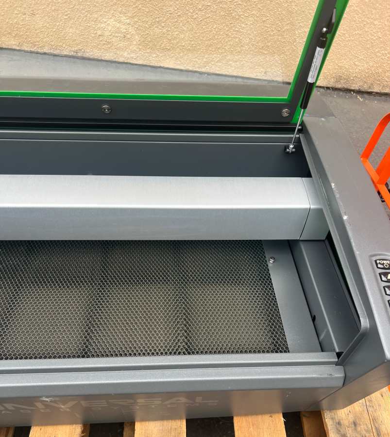 Universal Laser Systems VLS3.60DT 60W CO2 Laser Engraver Cutter ULR-60, photo 12 of 17